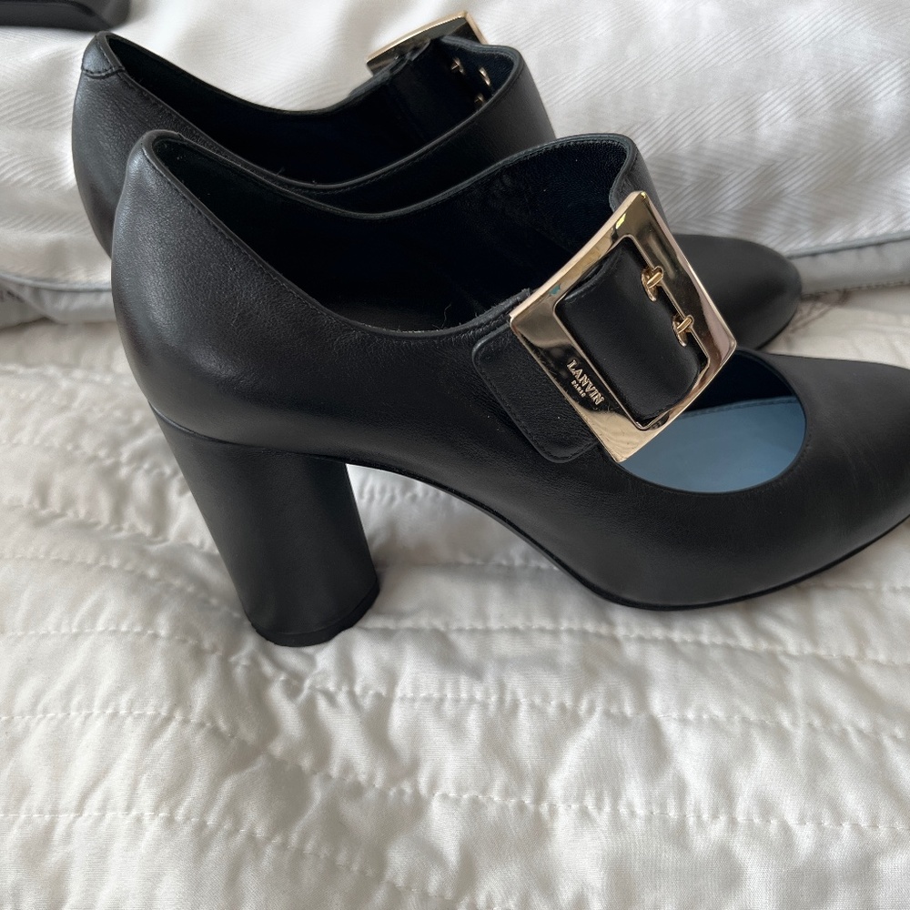 Lanvin shoe